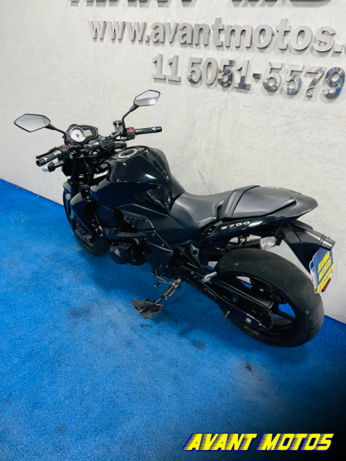 Foto Miniatura Kawasaki Z750 2011