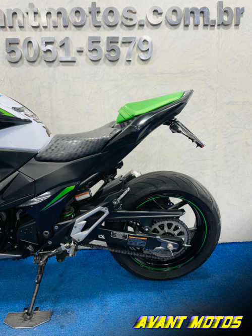 Foto Miniatura Kawasaki Z800 ABS 2017