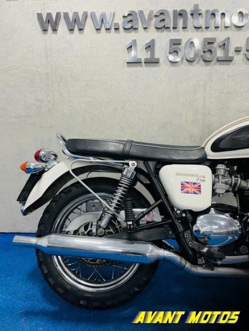 Foto Miniatura Triumph BONNEVILLE T100 2014