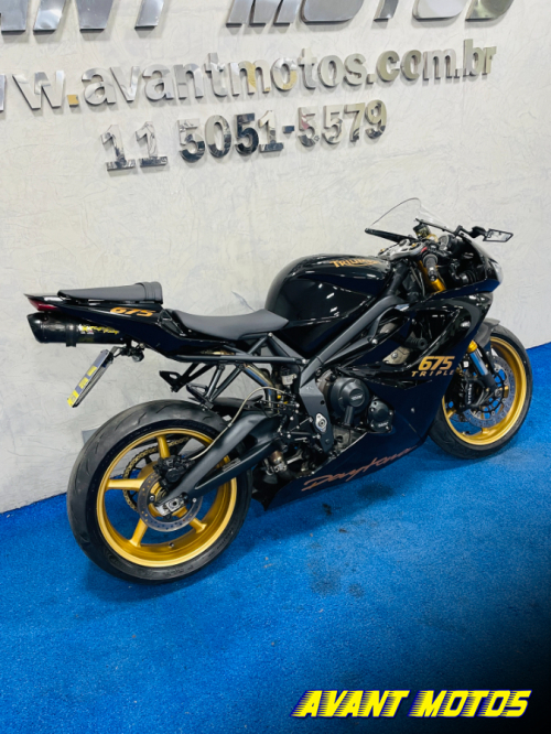 Foto Miniatura Triumph DAYTONA 675 2008