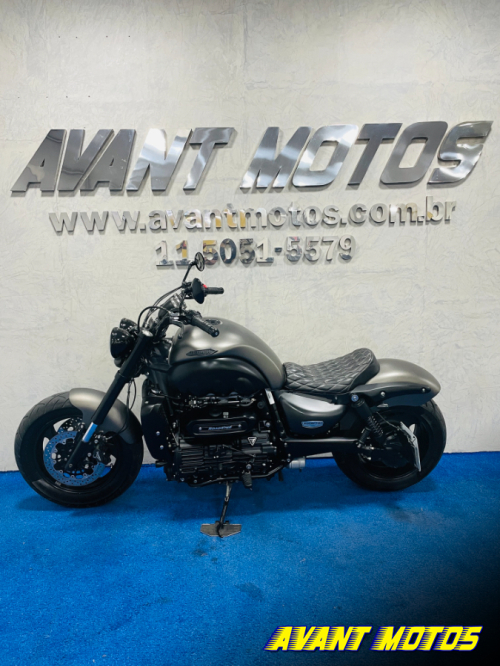 Foto Miniatura Triumph ROCKET III ROAD 2014