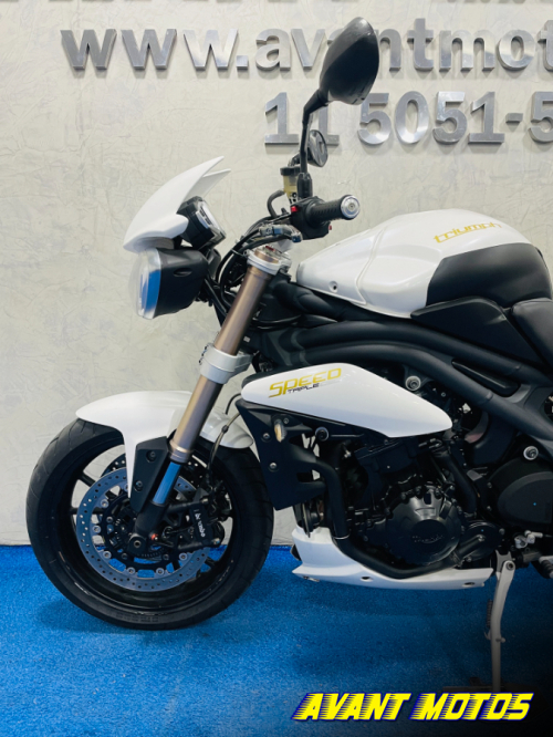 Foto Miniatura Triumph SPEED TRIPLE 1050 2014
