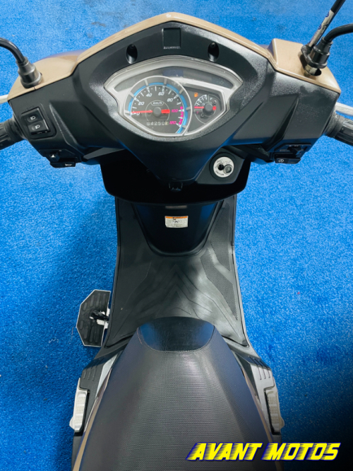 Foto Miniatura Haojue LINDY 125 R 2019