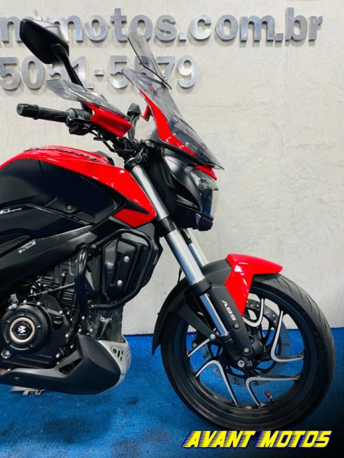 Foto Miniatura Bajaj DOMINAR D400 2025