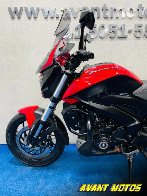 Foto Miniatura Bajaj DOMINAR D400 2025