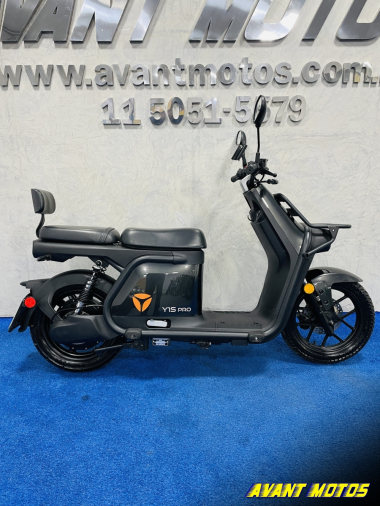Importada YADEA Y1S 2023