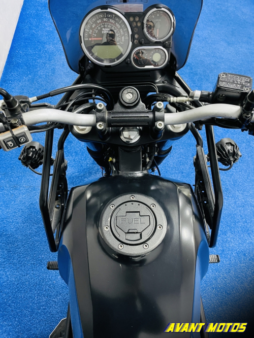 Foto Miniatura Royal Enfield HIMALAYAN 411 2021